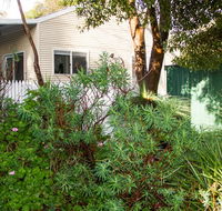 Farview Guest Accommodation - Flights