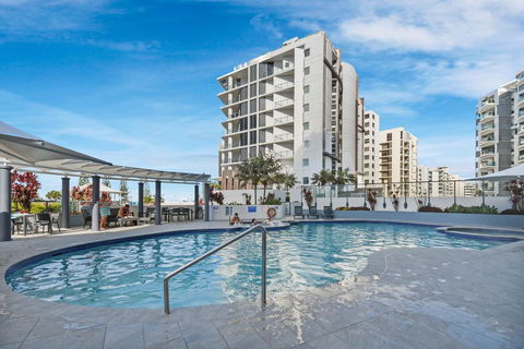 FAVOURITE GET-AWAY ON THE BEACHFRONT - Flights 0