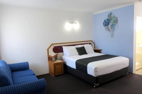 Forster Motor Inn - Flights 1