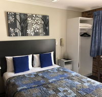 Golden Grain Motor Inn - Flights