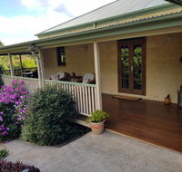 Gumtree House Montville - Flights