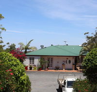 Hilltop on Tamborine - Flights