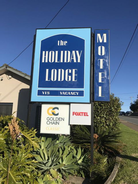 Holiday Lodge Motor Inn - Flights 0