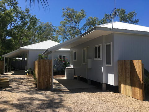 Island Cottages - Flights 2