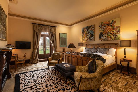 Islington Hotel - Flights 3