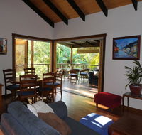 Kookaburra Cottage at Uralba Eco Cottages - Flights