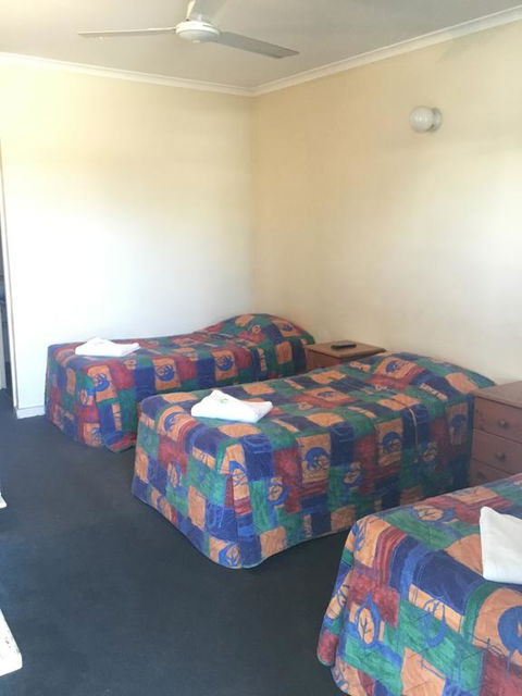 Kooyong Hotel - Flights 3
