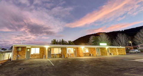 Laurieton Hotel - Flights 0