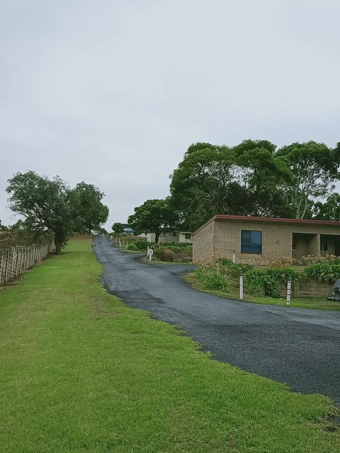 Limestone Coast Tourist Park - Flights 3