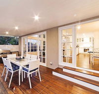 Luxurious Hampton Style 3 Bedroom House - Flights