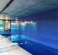 Luxury 2BR Yarra River Views WIFI-Netflix-Pool-Gym - Flights