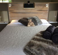 Maleny Luxury Cottages - Flights
