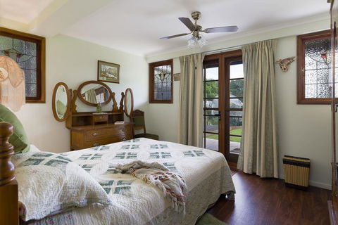 Maleny Wildlife Holiday House - Flights 1