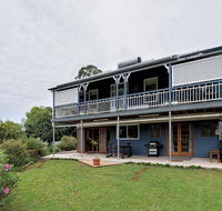Maleny Wildlife Holiday House - Flights