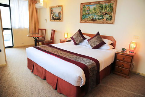 Metro Inn Ryde - Flights 1