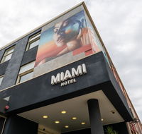 Miami Hotel Melbourne - Flights