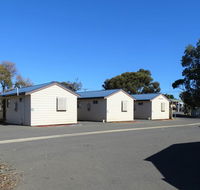 Moonta Bay Cabins - Flights