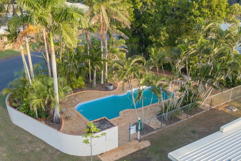 Moore Park Beach Motel - Flights 3