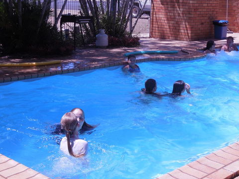 Moore Park Beach Motel - Flights 0
