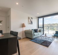 Mountain View 2 Bed 2 Bath ApartmentPlayhouse - Flights
