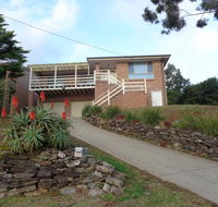 Mountain View Beach House - Flights