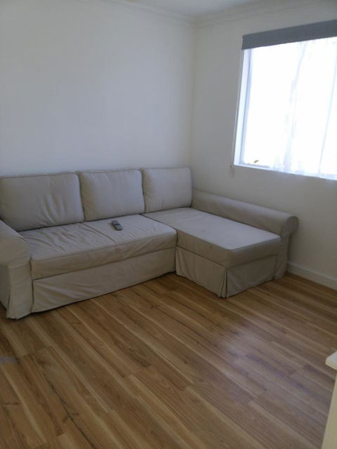 DIANELLA Budget Rooms Happy Place To Stay - Flights 17