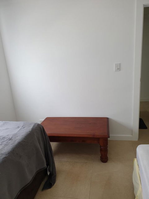 DIANELLA Budget Rooms Happy Place To Stay - Flights 7