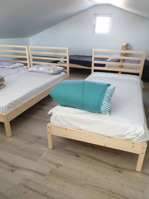 DIANELLA Budget Rooms Happy Place To Stay - Flights 20