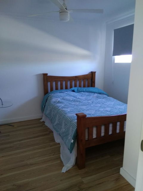 DIANELLA Budget Rooms Happy Place To Stay - Flights 15
