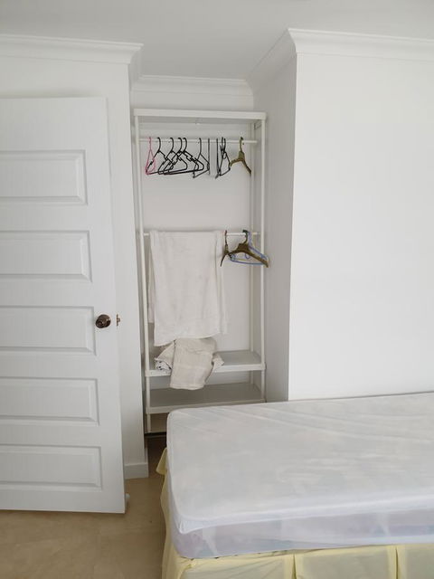 DIANELLA Budget Rooms Happy Place To Stay - Flights 3