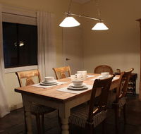 Bickley Valley Cottage - Flights