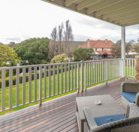 Caves House Hotel - Flights