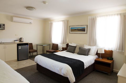 Kalbarri Edge Resort - Flights 18