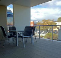 Outram St Apartment - Flights