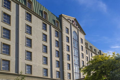 Hotel Grand Chancellor Launceston - Flights 44