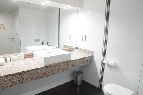 Hotel Grand Chancellor Launceston - Flights 8