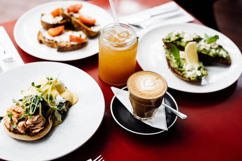 The Henry Jones Art Hotel - Flights 24