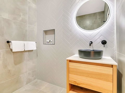 Mercure Launceston - Flights 44