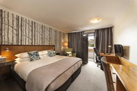 Book Wynyard Accommodation Vacations Flights Flights