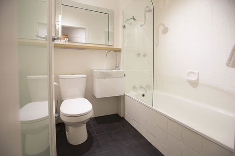 Hotel Launceston - Flights 9