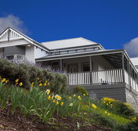 House on the Hill Bed and Breakfast - Flights
