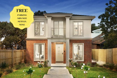 NEW Inner Melb Luxury Modern Grand Holiday House - Great Location, Wifi, Parking - Flights 0