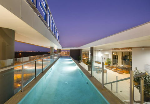 Novotel Brisbane Airport - Flights 3