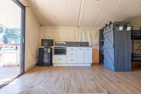 NRMA Murramarang Beachfront Holiday Resort - Flights 2