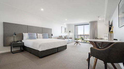 Oaks Toowoomba Hotel - Flights 0