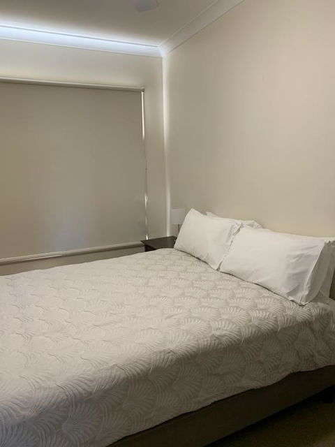 One Bedroom Apartment - Flights 1