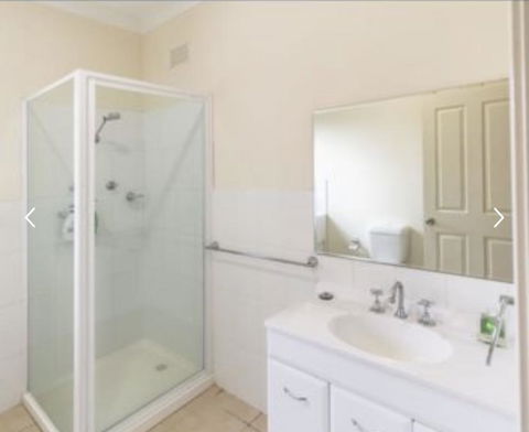 One Bedroom Apartment - Flights 3