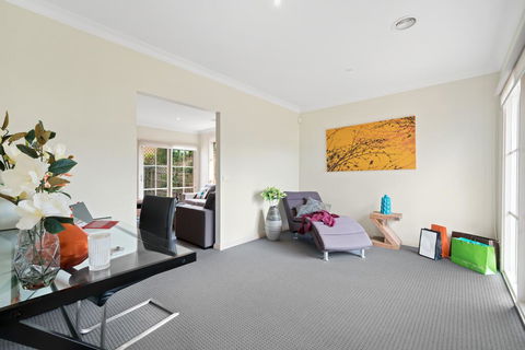 Park Avenue - IKON Glen Waverley - Flights 1