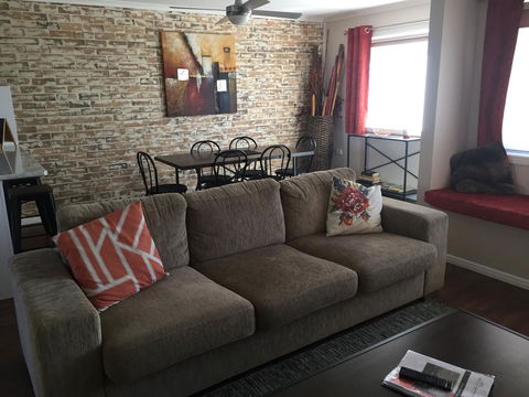 Park View Apartments - Flights 2