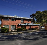 Parkside Inn Motel - Flights